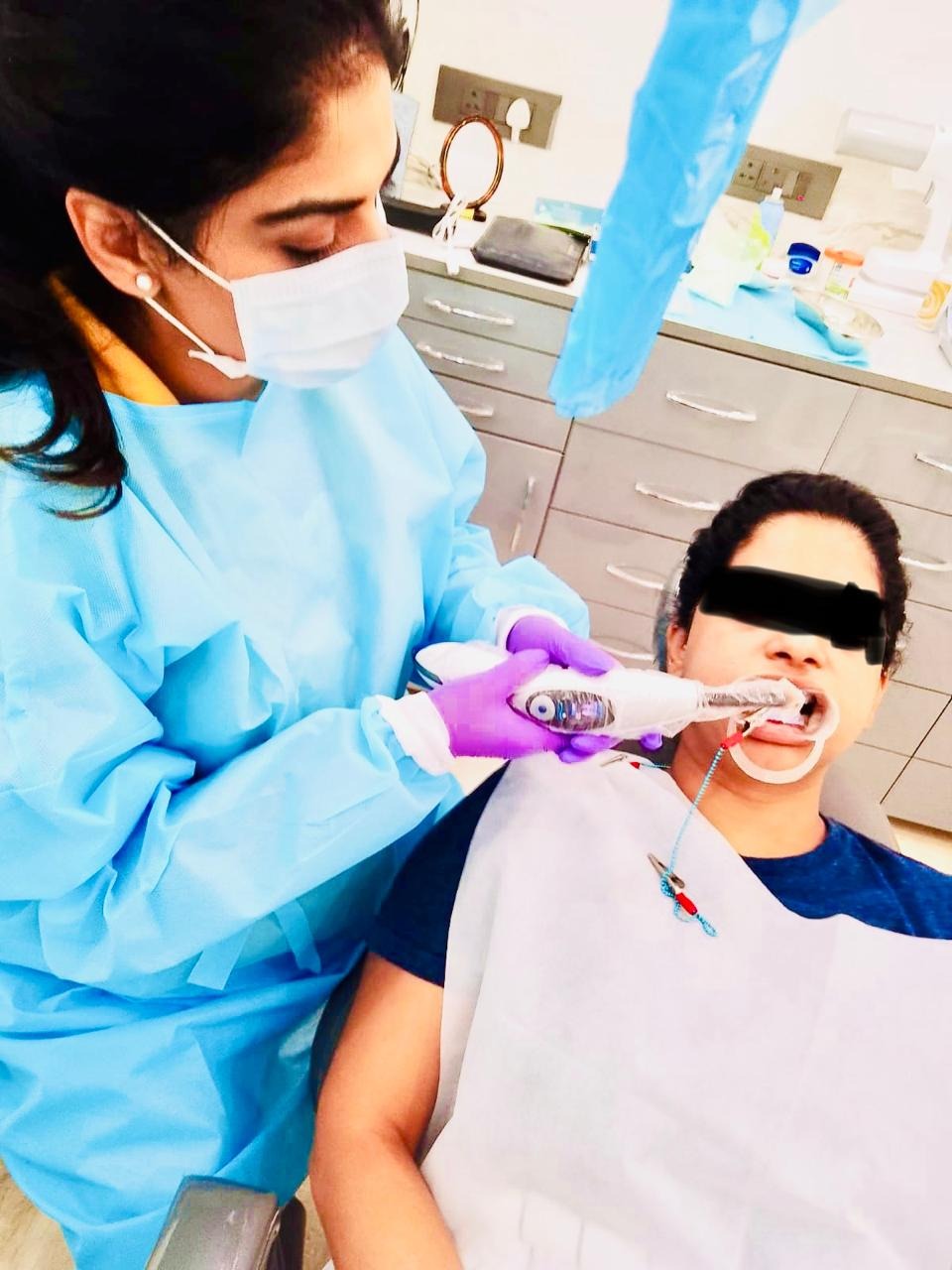 Cosmetic Dental Services clinical image 2